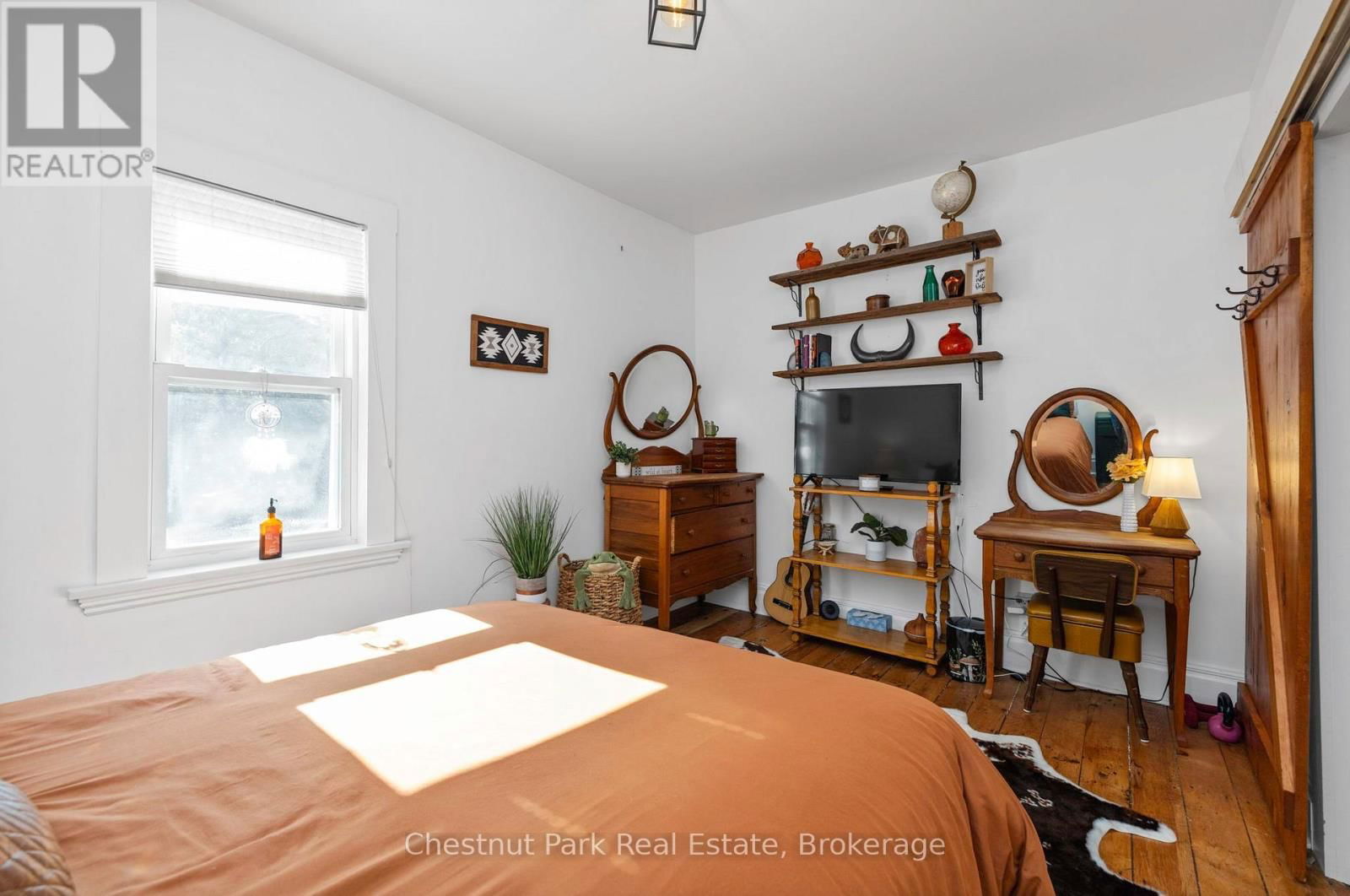 1236 BUTTER & EGG ROAD Image 22