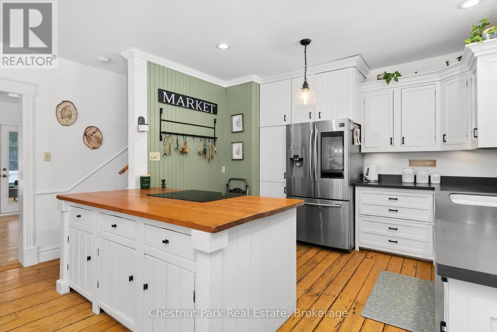 1236 BUTTER & EGG ROAD Image 32