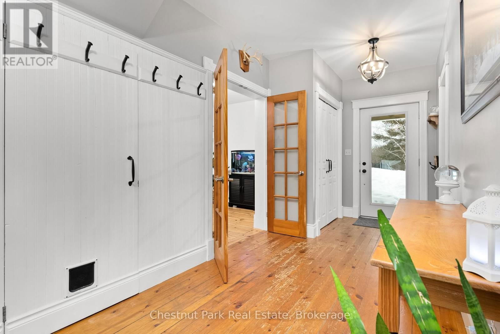 1236 BUTTER & EGG ROAD Image 7