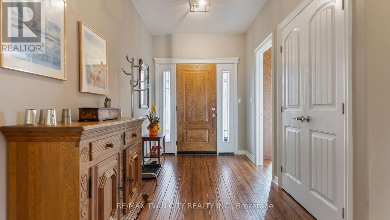134 ANGLER AVENUE Image 11