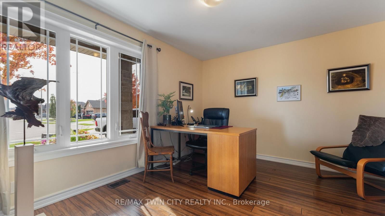 134 ANGLER AVENUE Image 12
