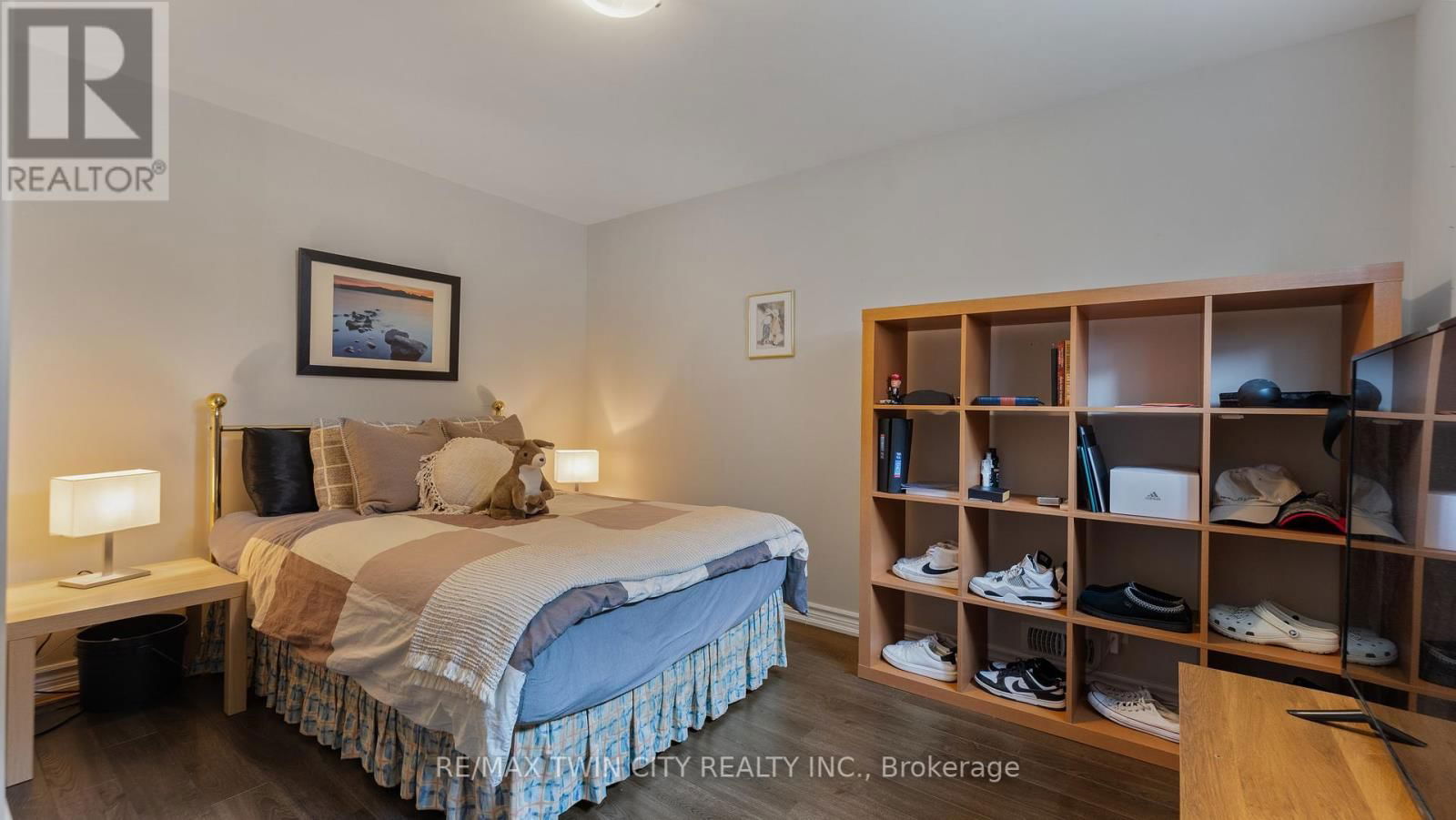 134 ANGLER AVENUE Image 33