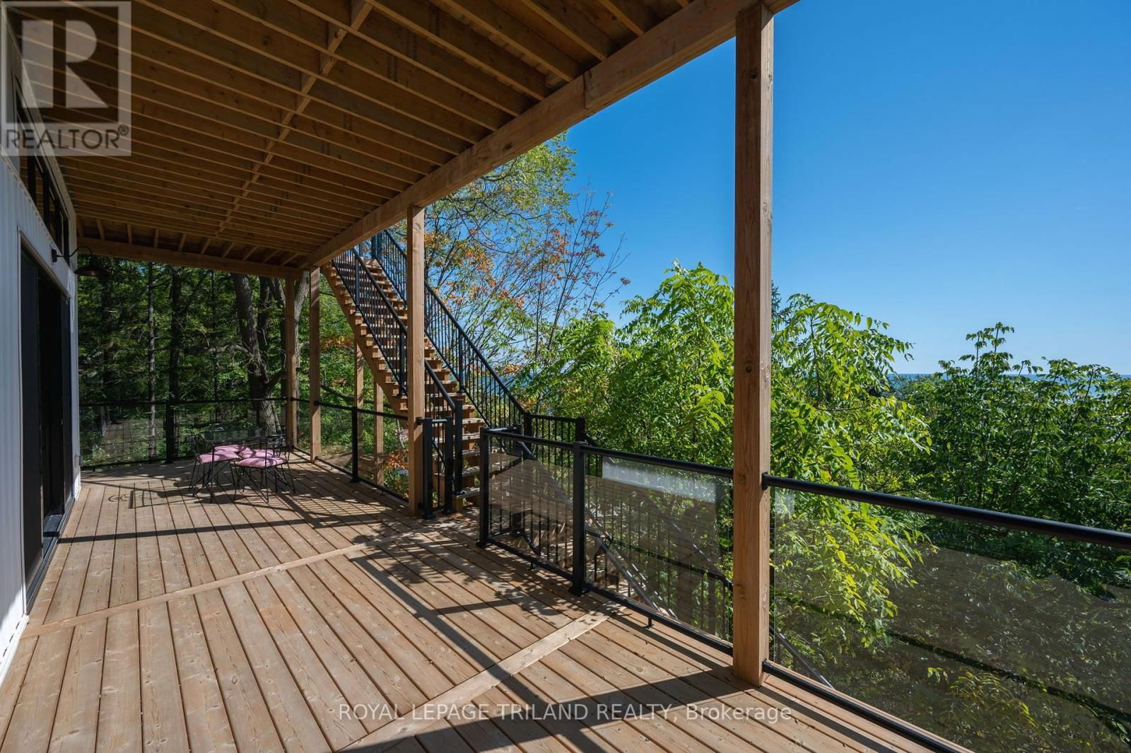164 BRAYSIDE STREET Image 32