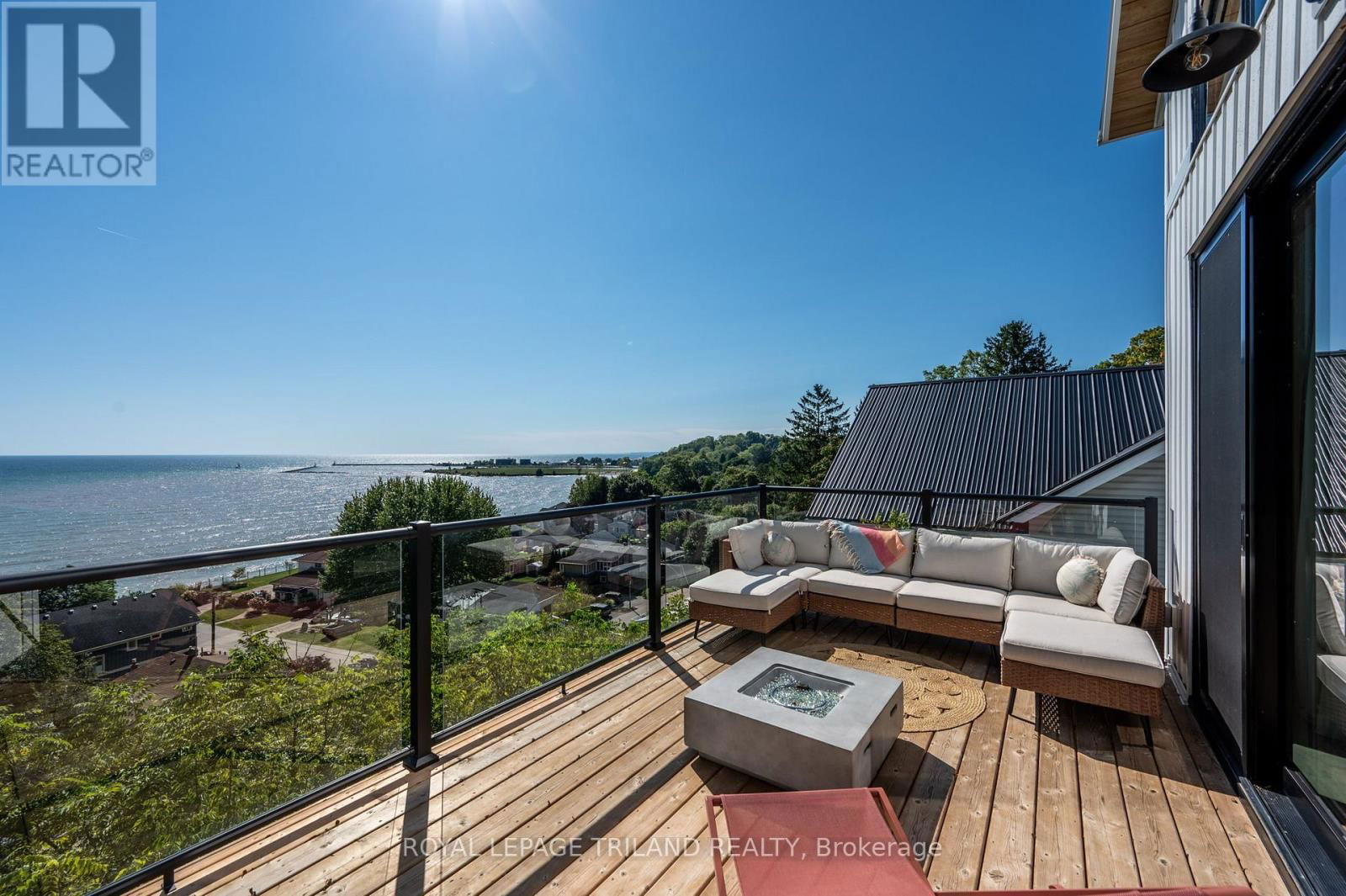 164 BRAYSIDE STREET Image 39