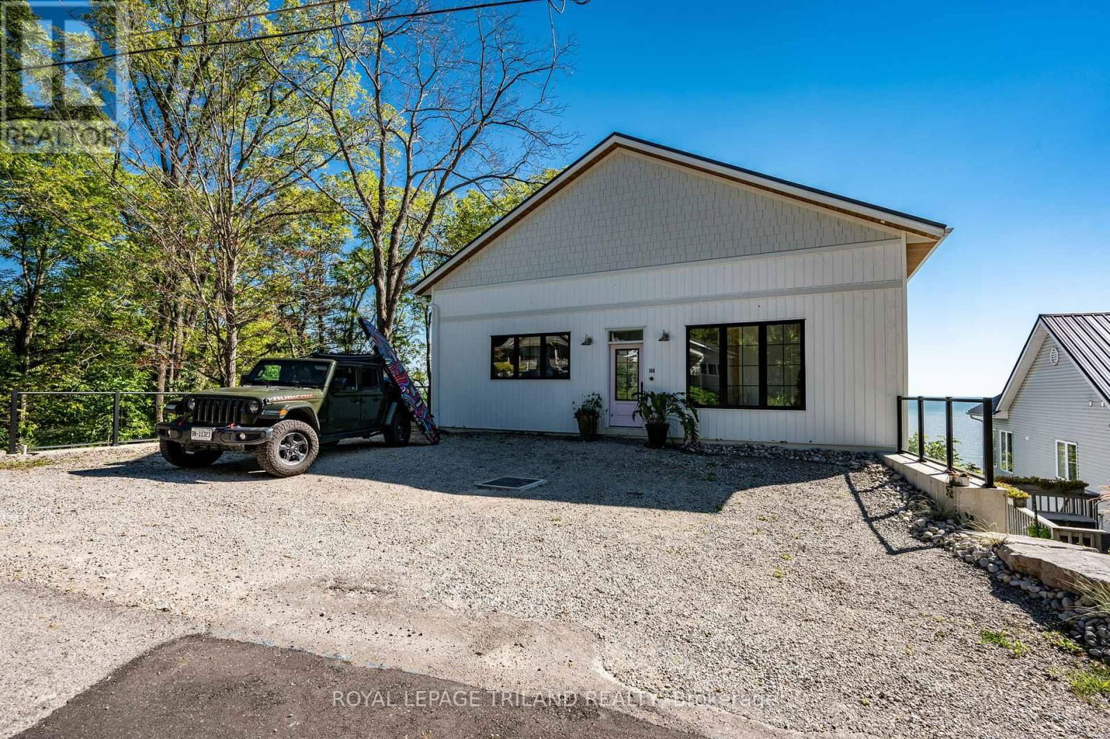 164 BRAYSIDE STREET Image 48