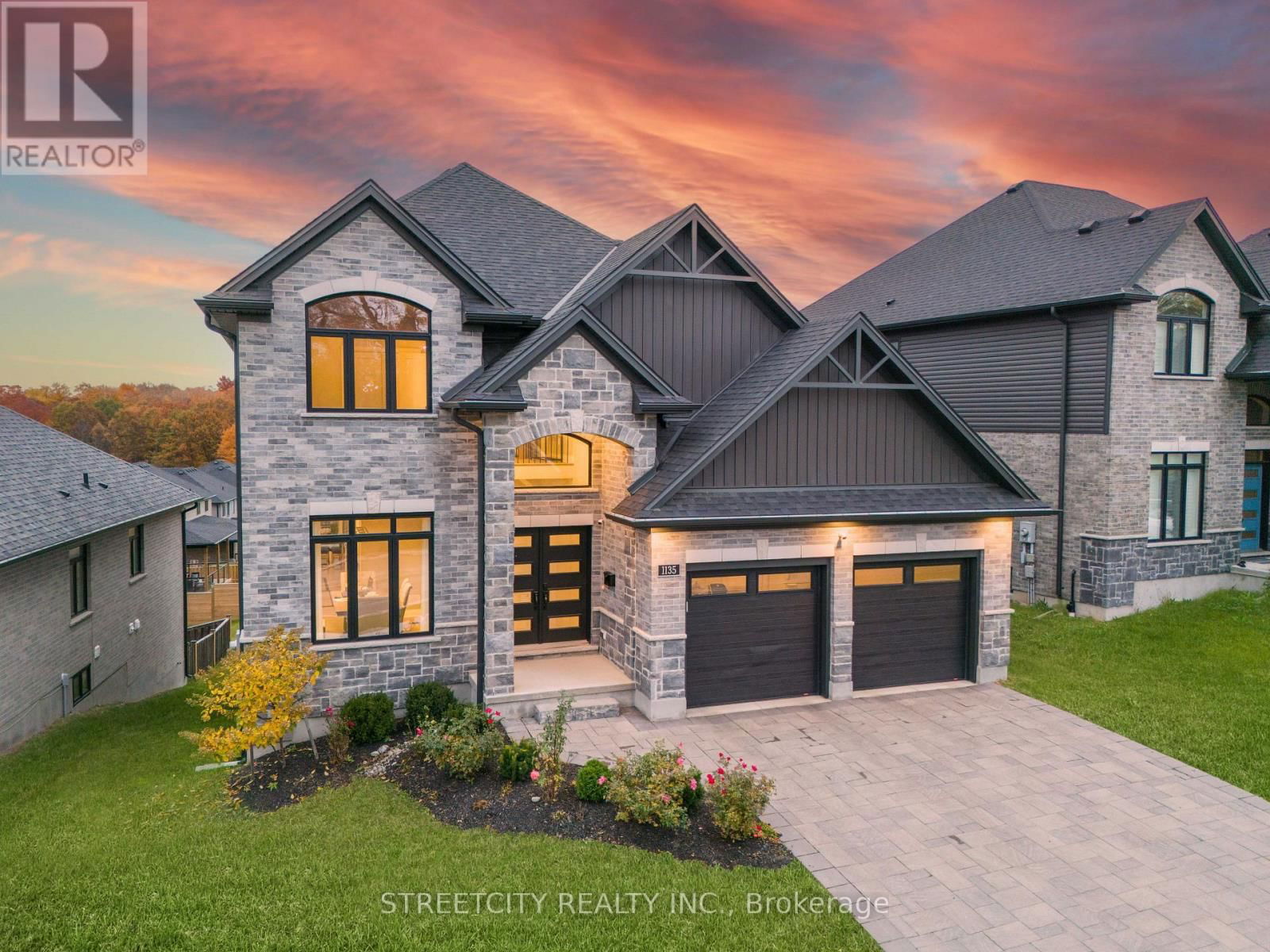 1135 MEADOWLARK RIDGE Image 2