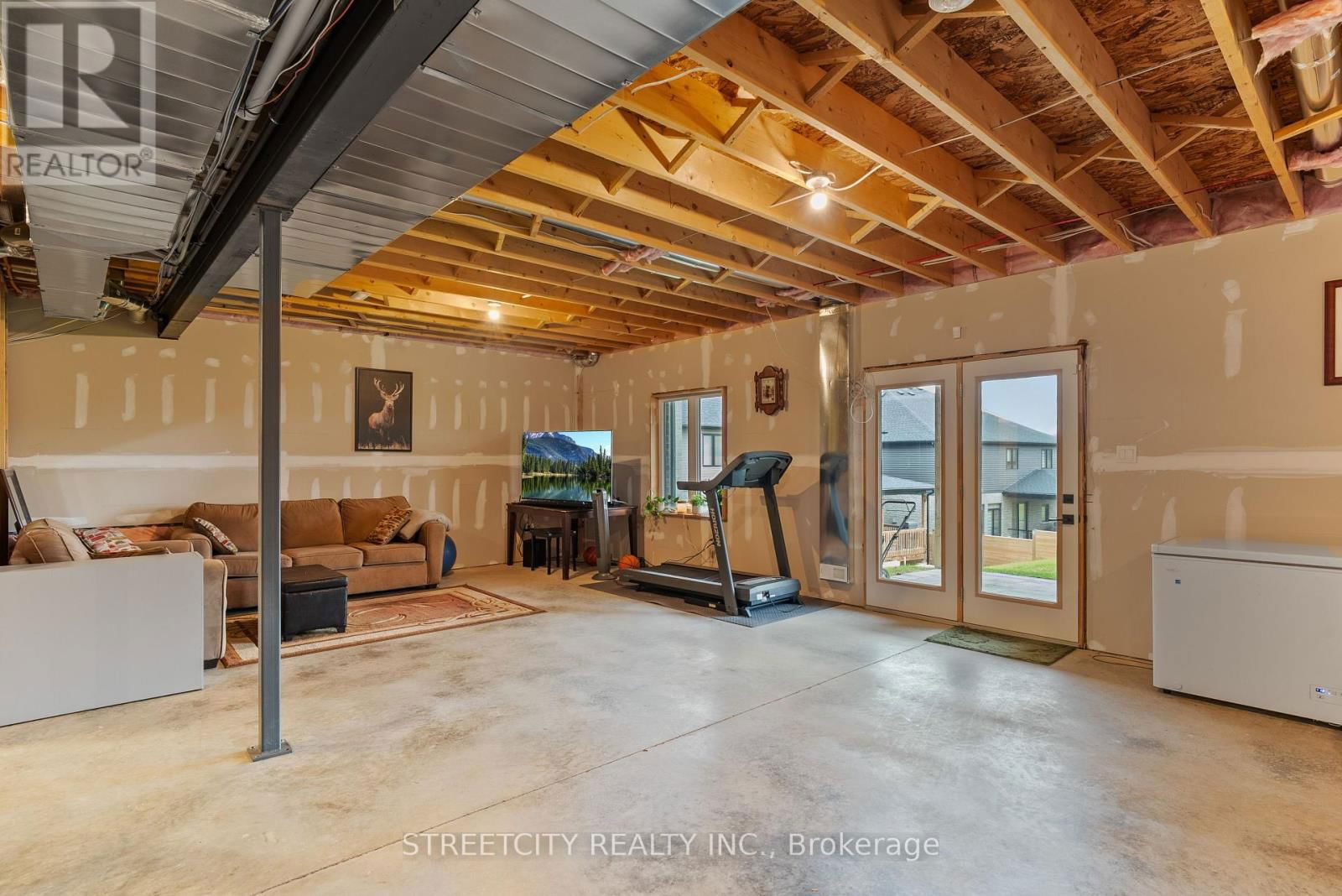 1135 MEADOWLARK RIDGE Image 37