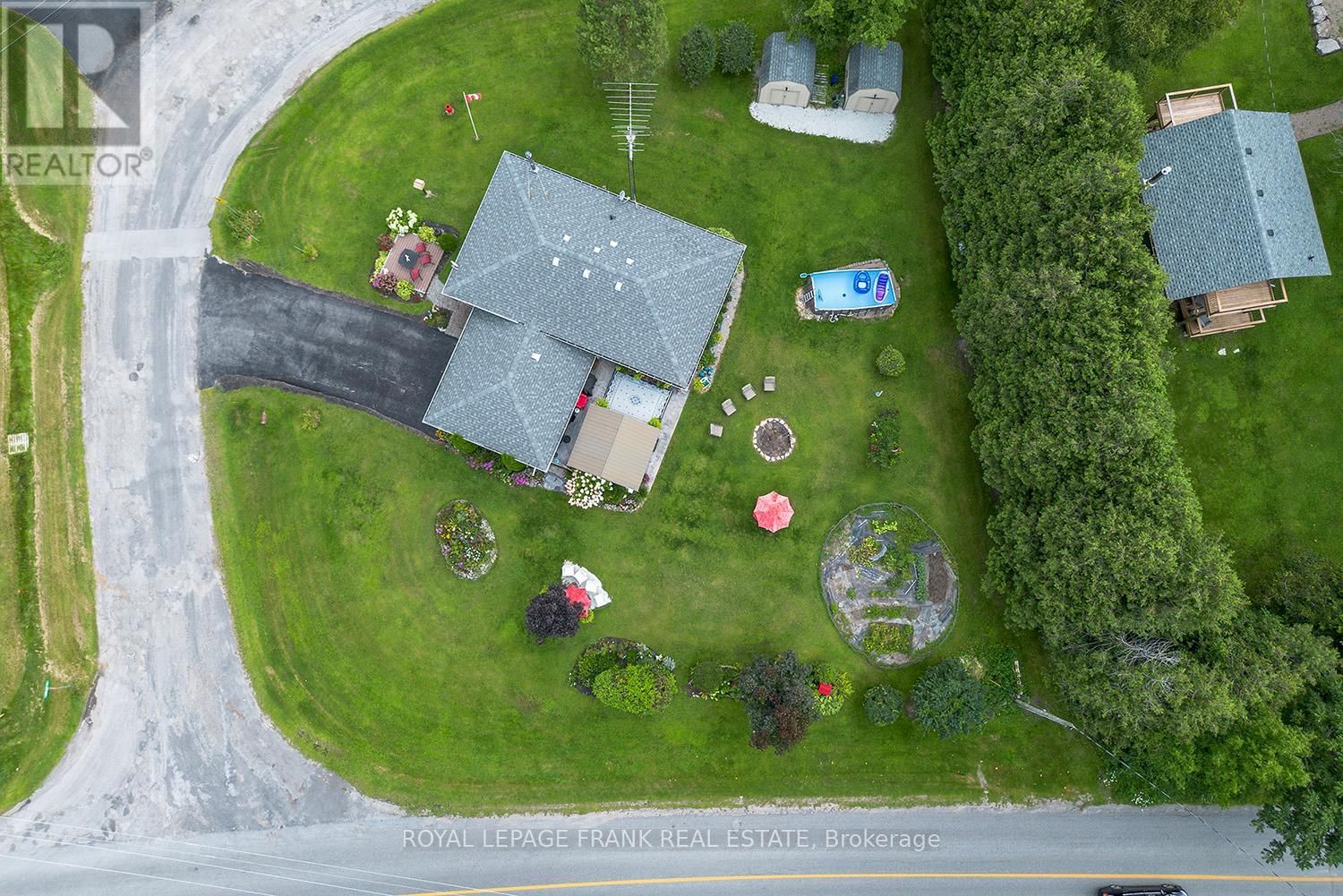 4 SHELLEY DRIVE Image 30
