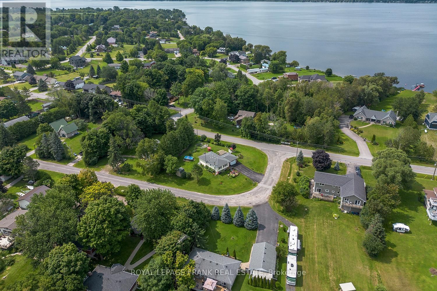 4 SHELLEY DRIVE Image 32