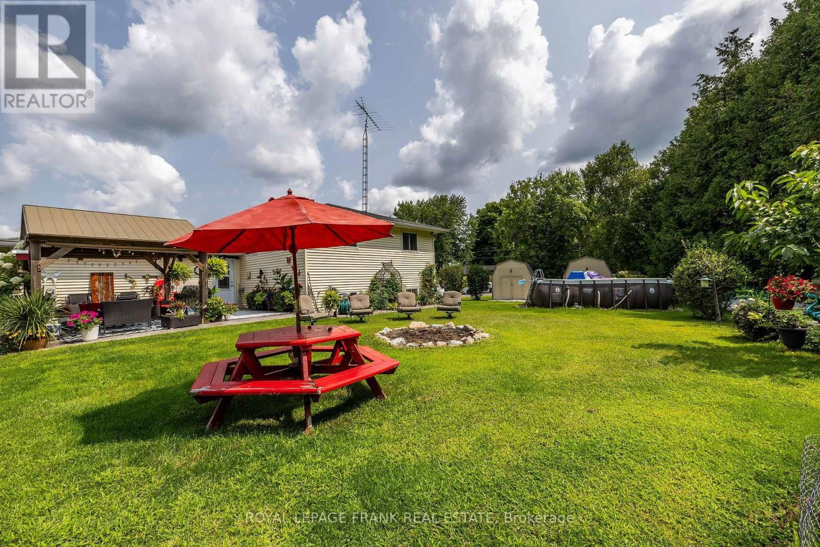 4 SHELLEY DRIVE Image 9