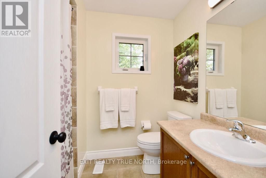 28 COUNTRY TRAIL Image 24