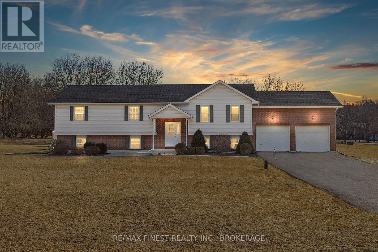 4360 ASHWOOD DRIVE Image 1