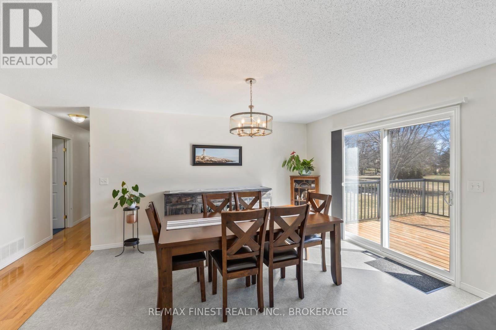 4360 ASHWOOD DRIVE Image 10