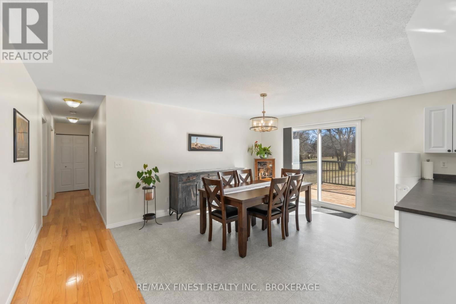 4360 ASHWOOD DRIVE Image 11