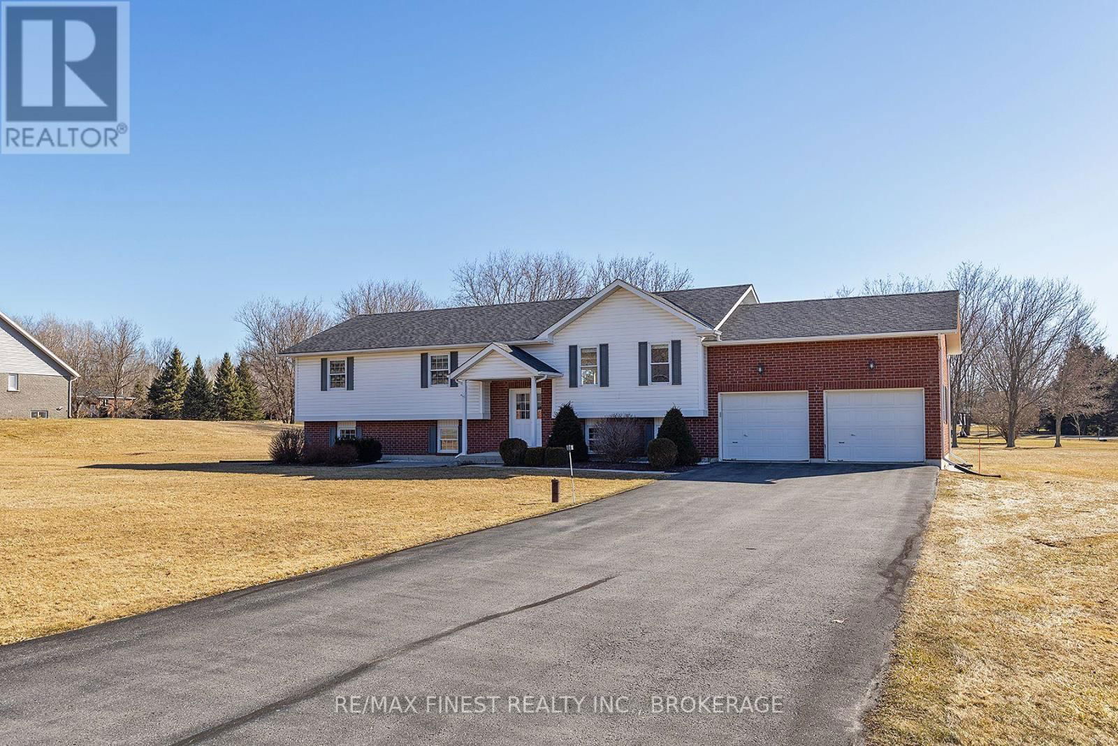 4360 ASHWOOD DRIVE Image 2