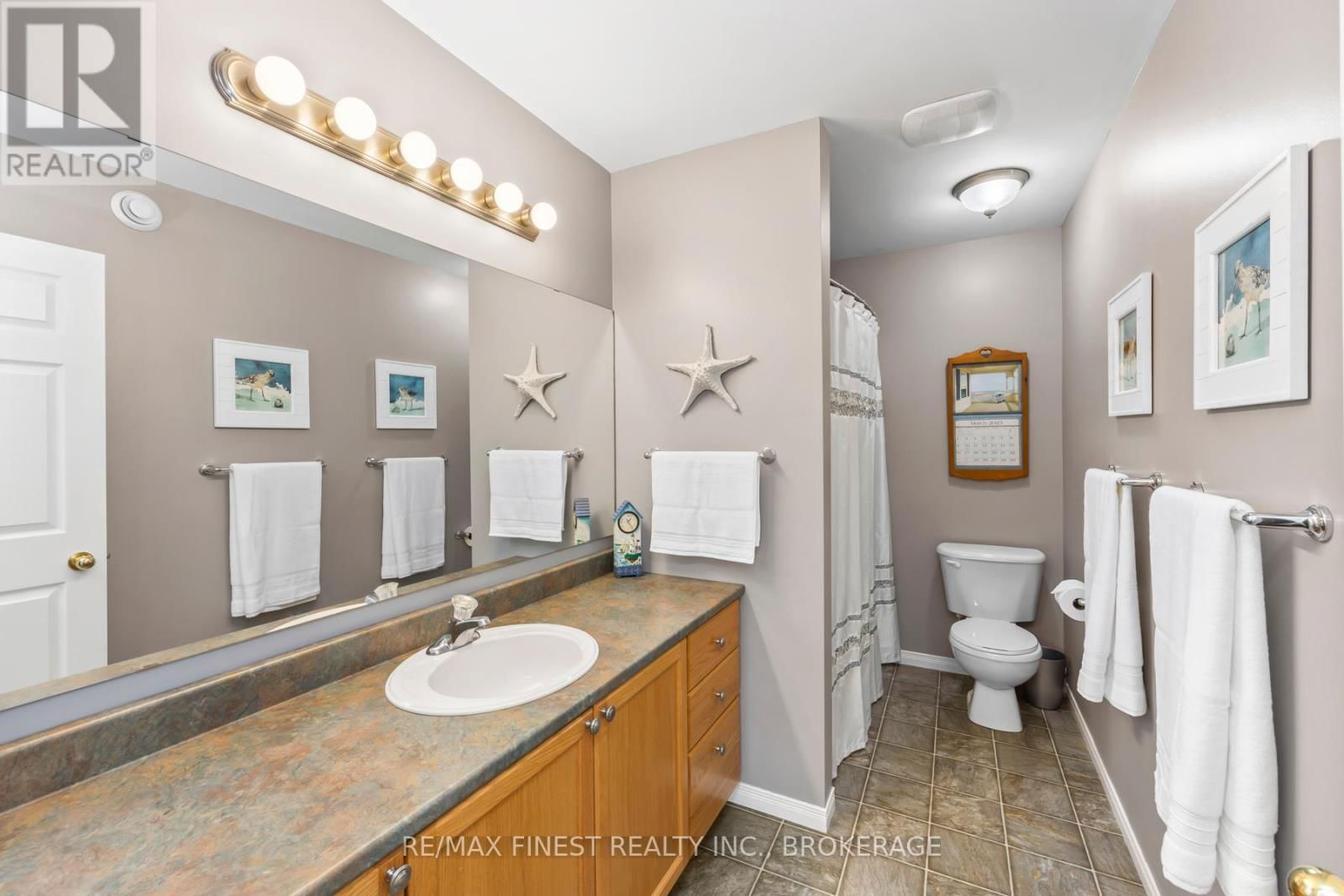 4360 ASHWOOD DRIVE Image 21