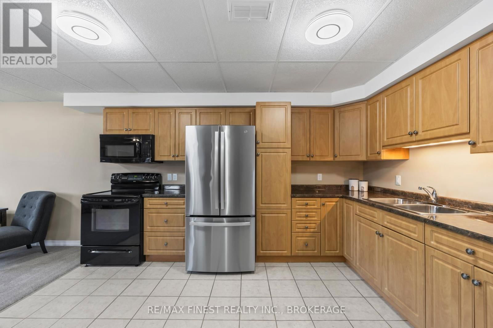 4360 ASHWOOD DRIVE Image 31