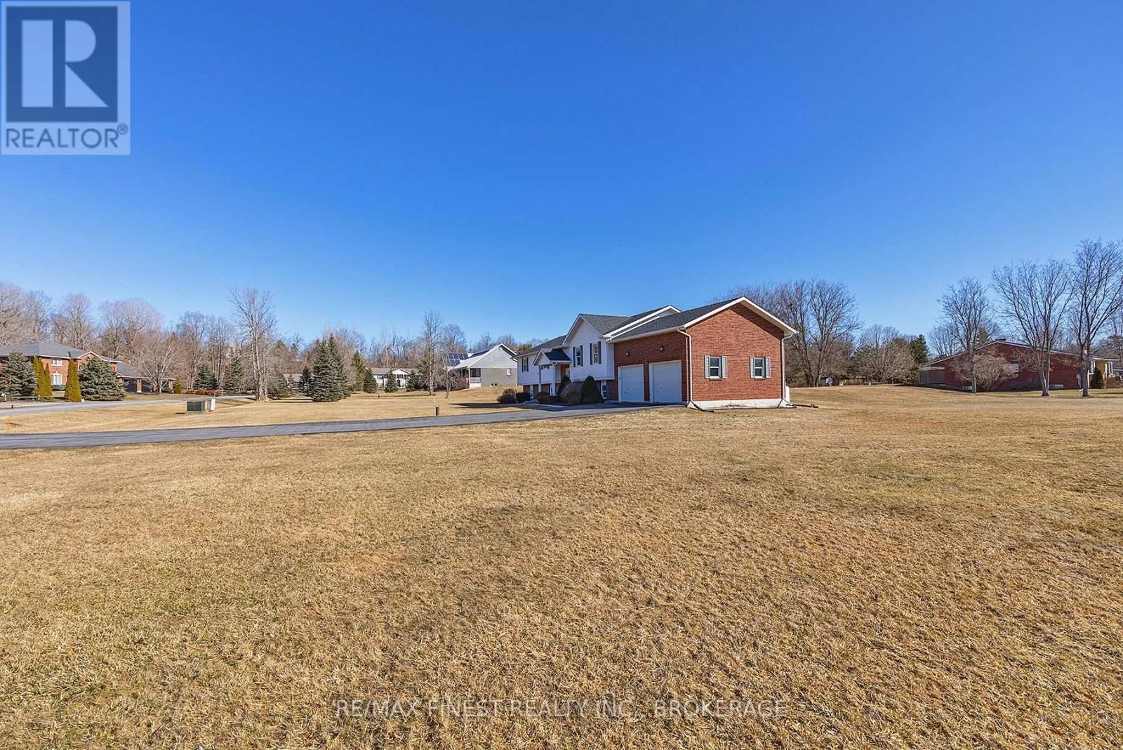 4360 ASHWOOD DRIVE Image 48