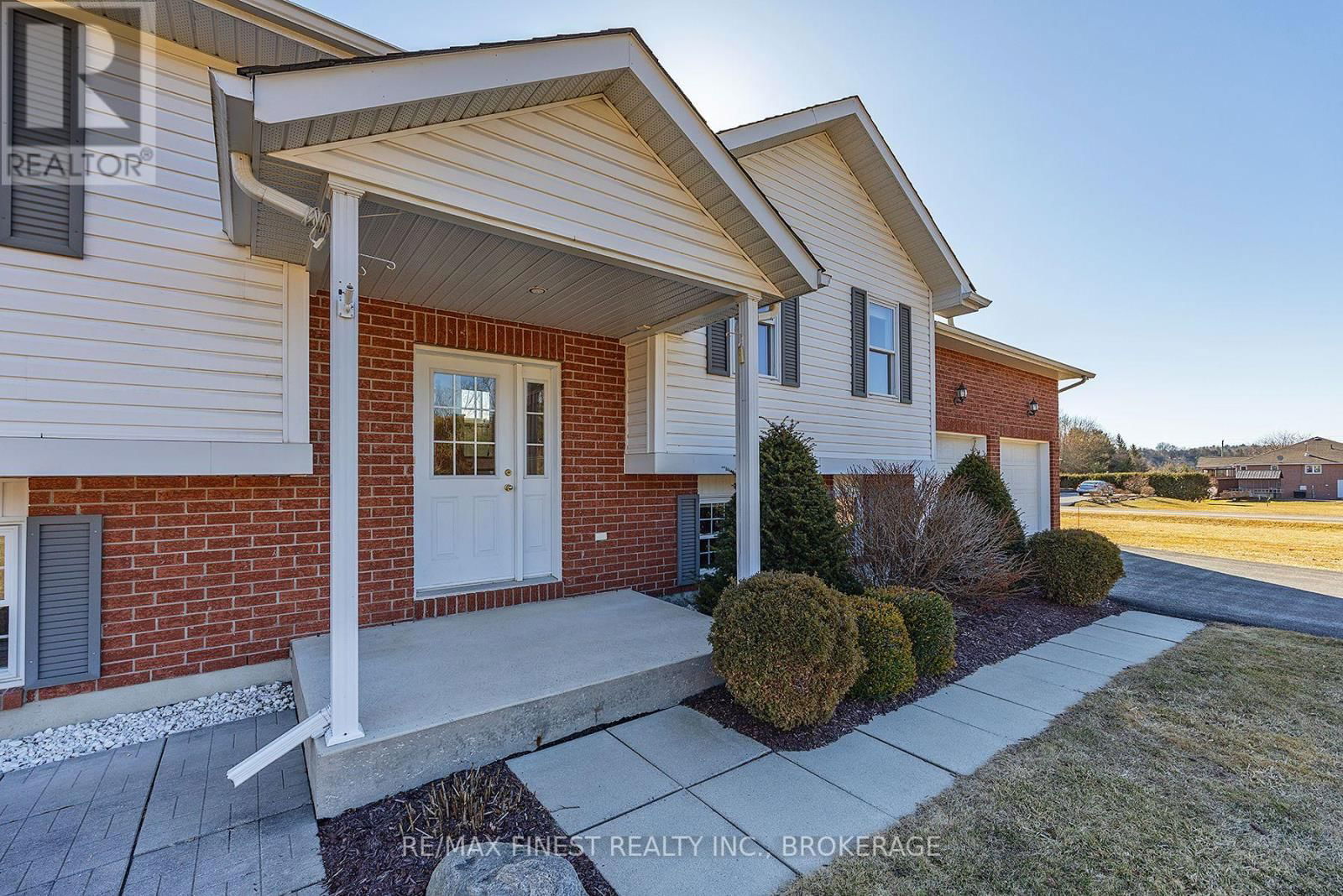 4360 ASHWOOD DRIVE Image 5