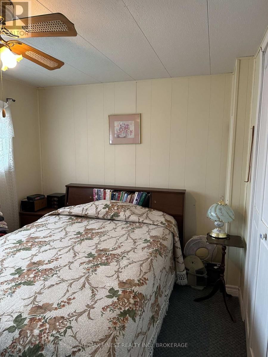 4425 FRONT STREET Image 11