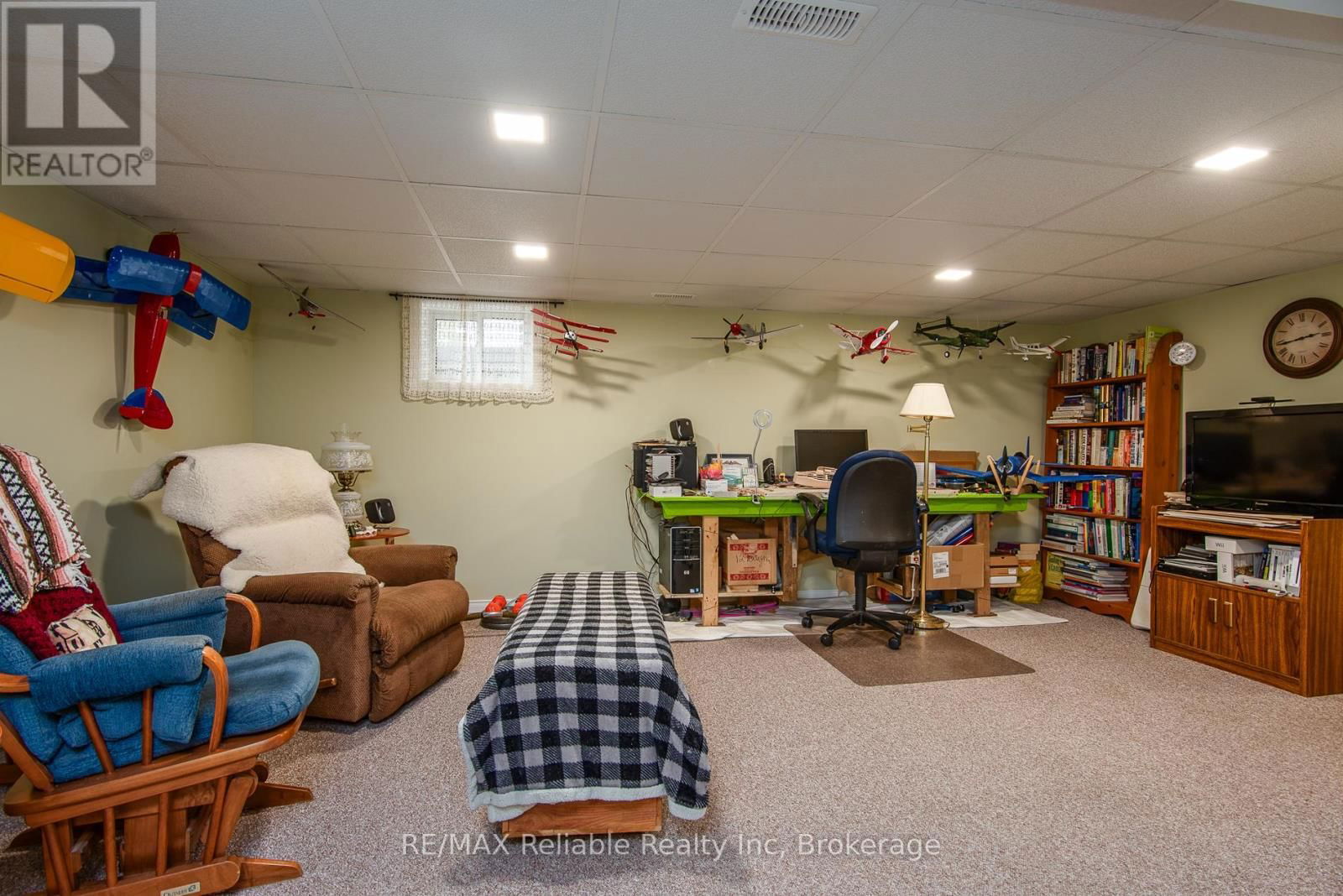 147 GODERICH STREET WEST Image 37