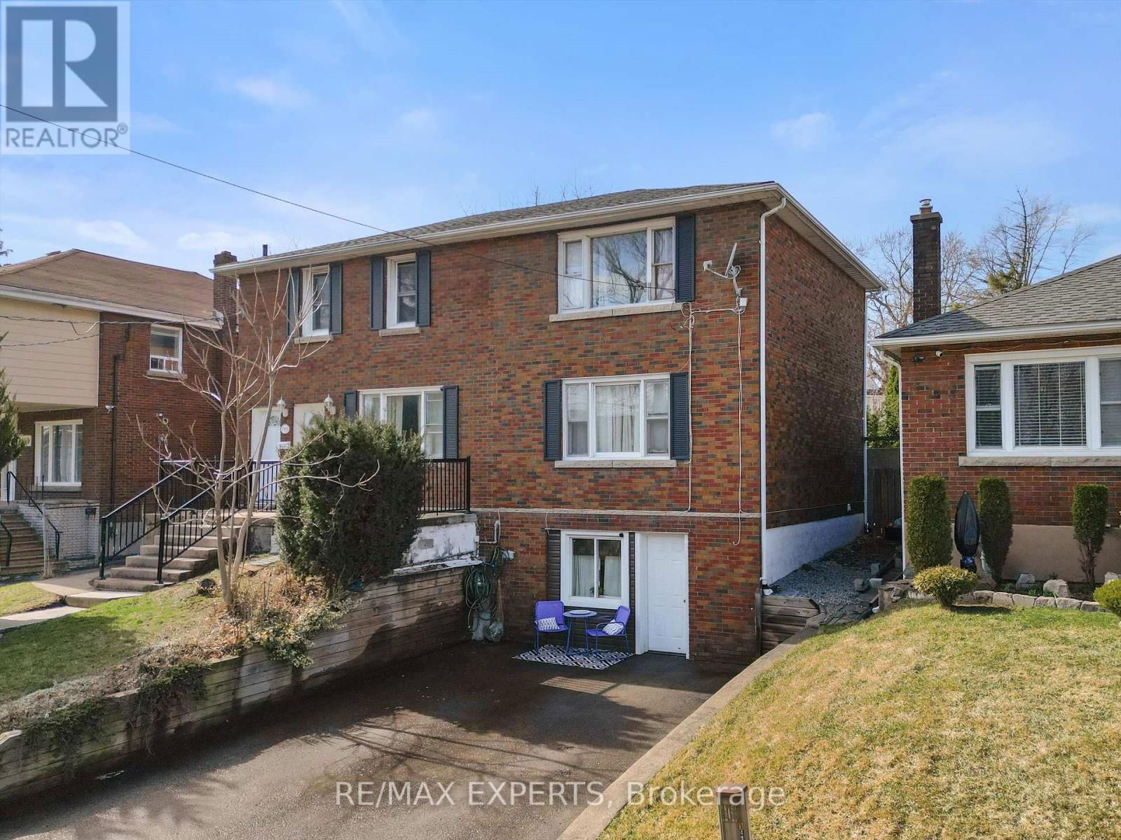 5451 ONTARIO AVENUE Image 2