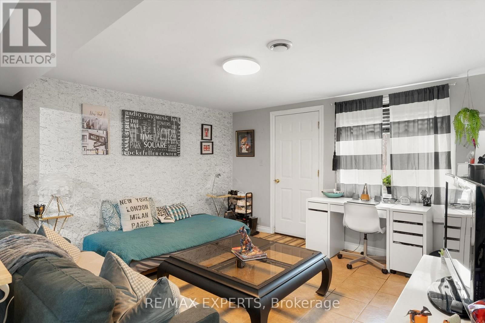5451 ONTARIO AVENUE Image 23