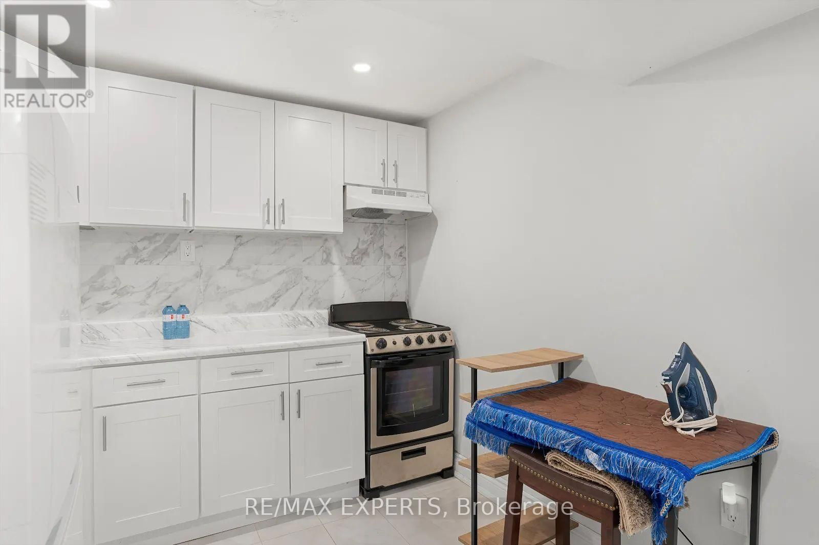 5451 ONTARIO AVENUE Image 31