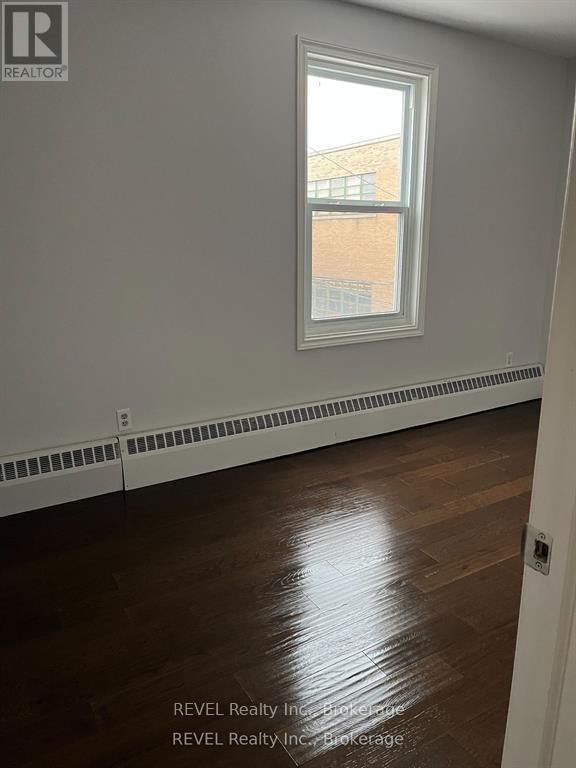 46 DIVISION STREET Image 13