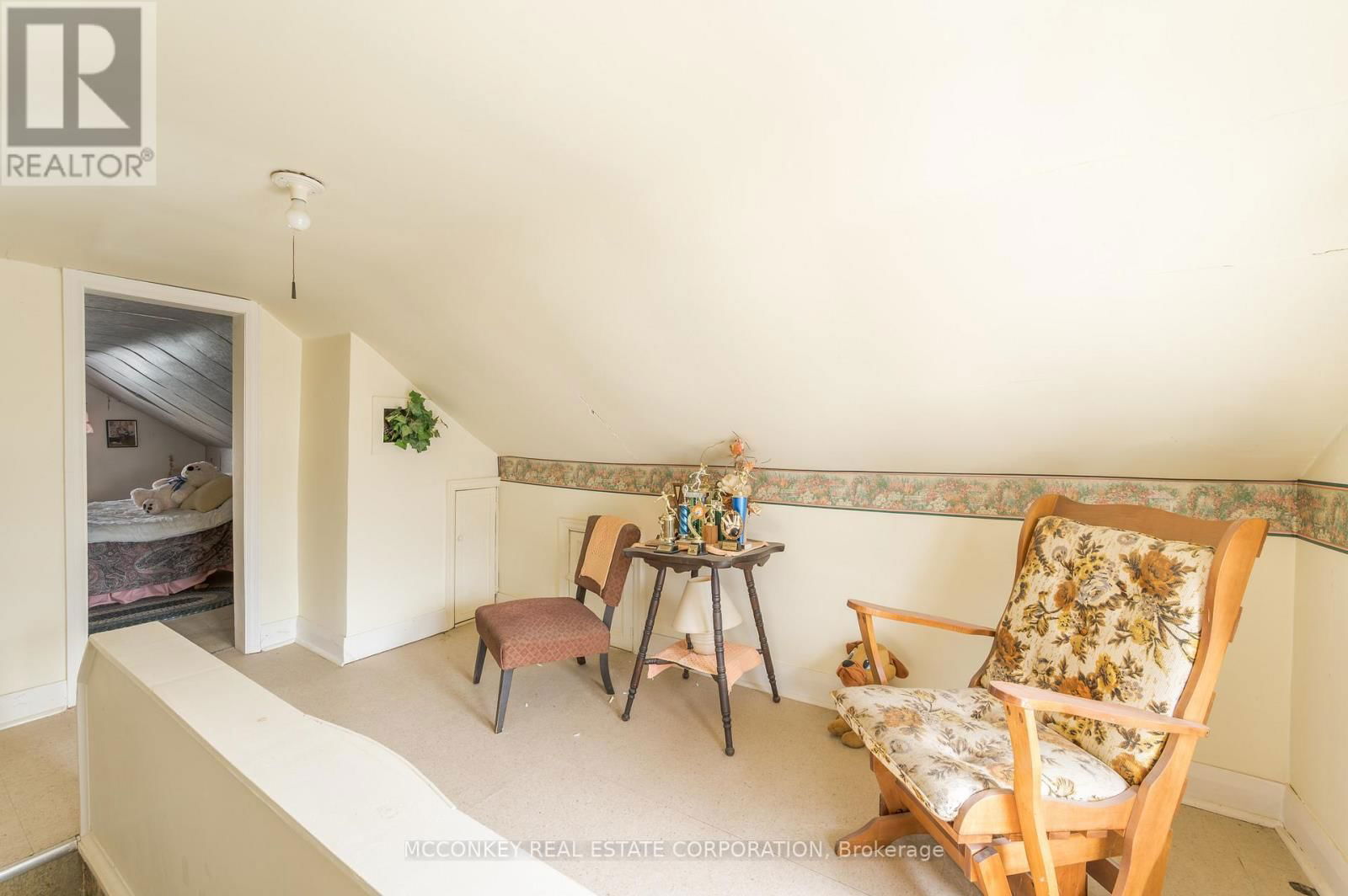 499 BRIOUX AVENUE Image 16
