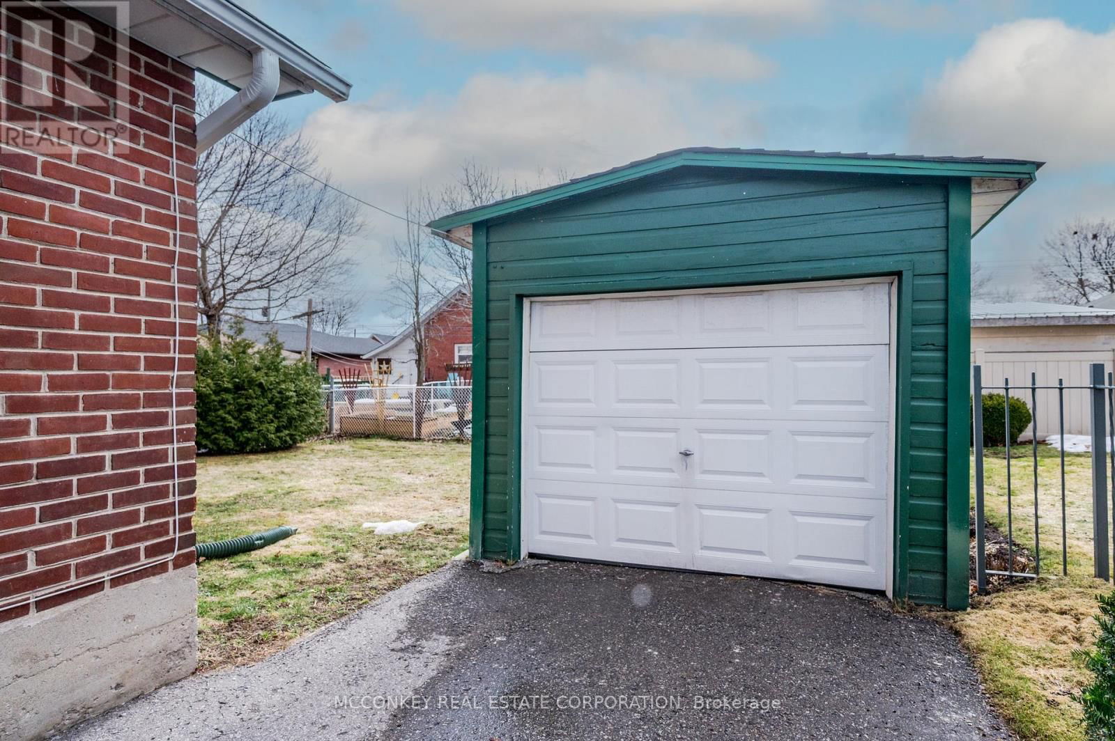 499 BRIOUX AVENUE Image 2