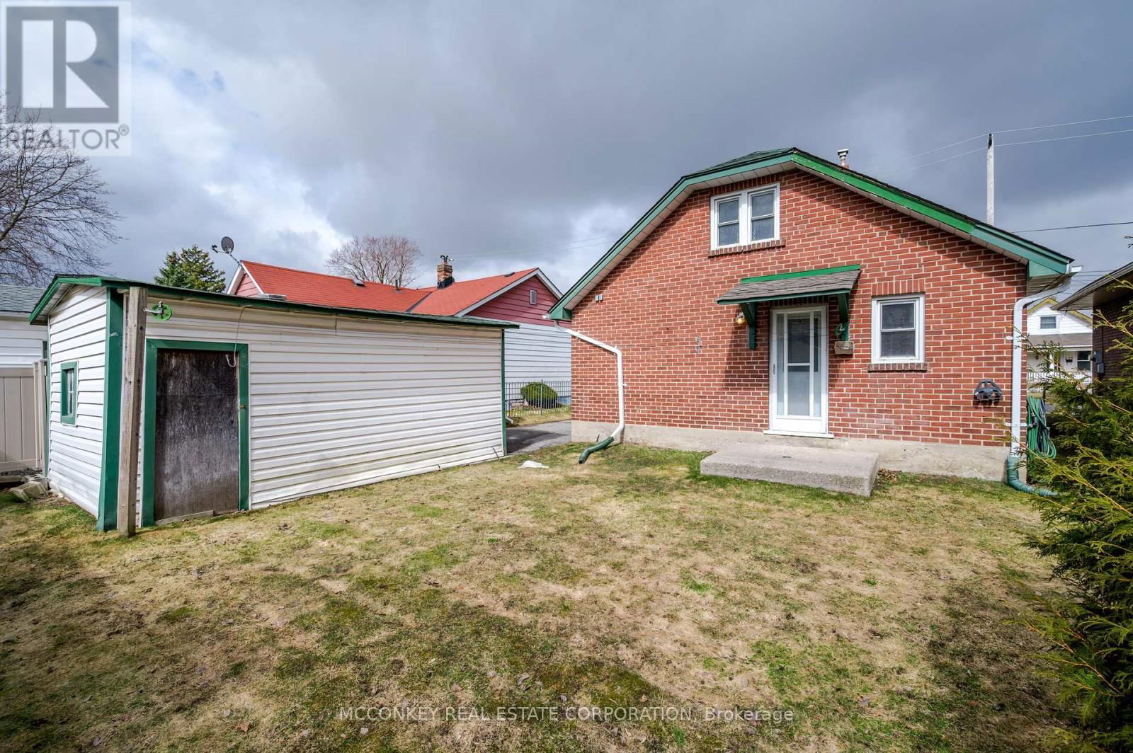 499 BRIOUX AVENUE Image 24