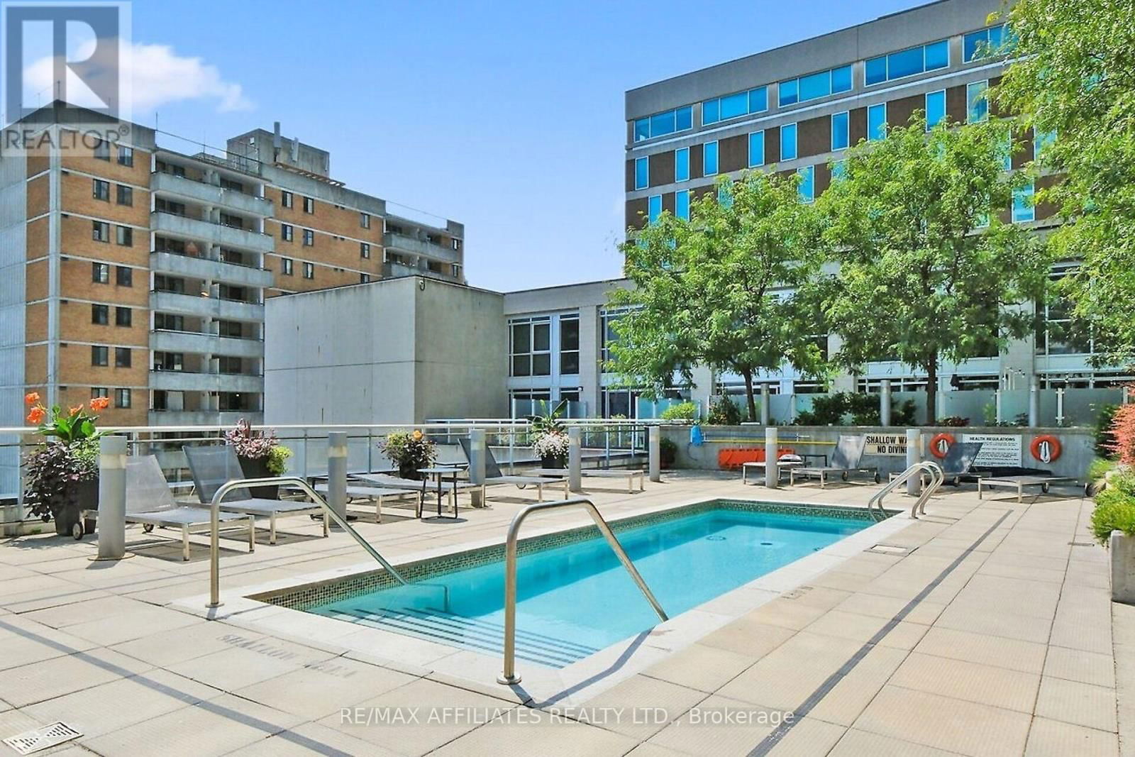 1201 - 324 LAURIER AVENUE WEST Image 35