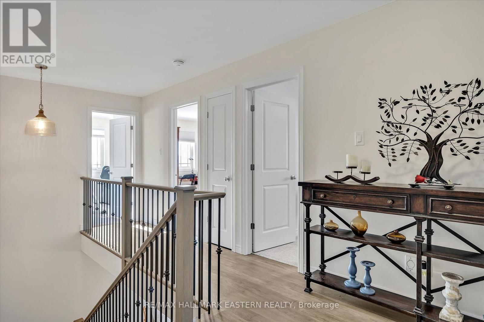 55 KEELER COURT Image 16