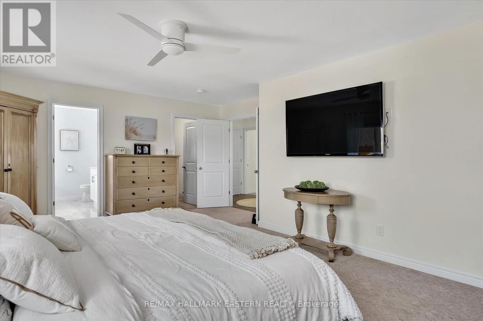 55 KEELER COURT Image 19
