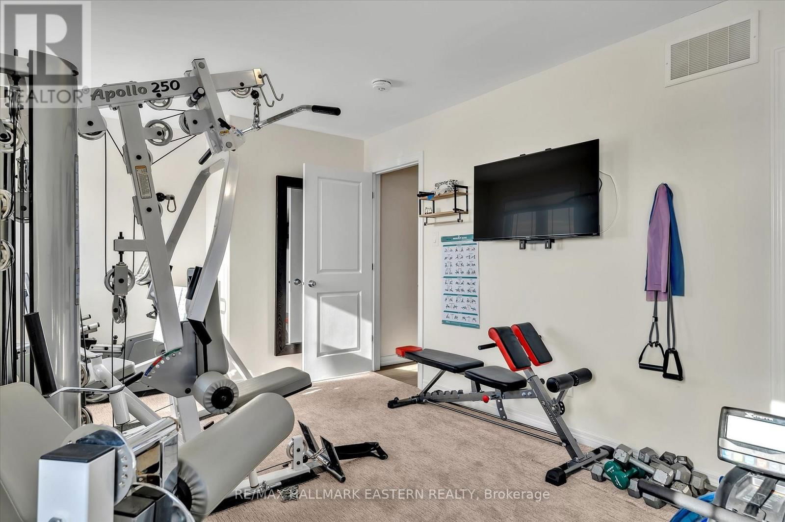 55 KEELER COURT Image 24