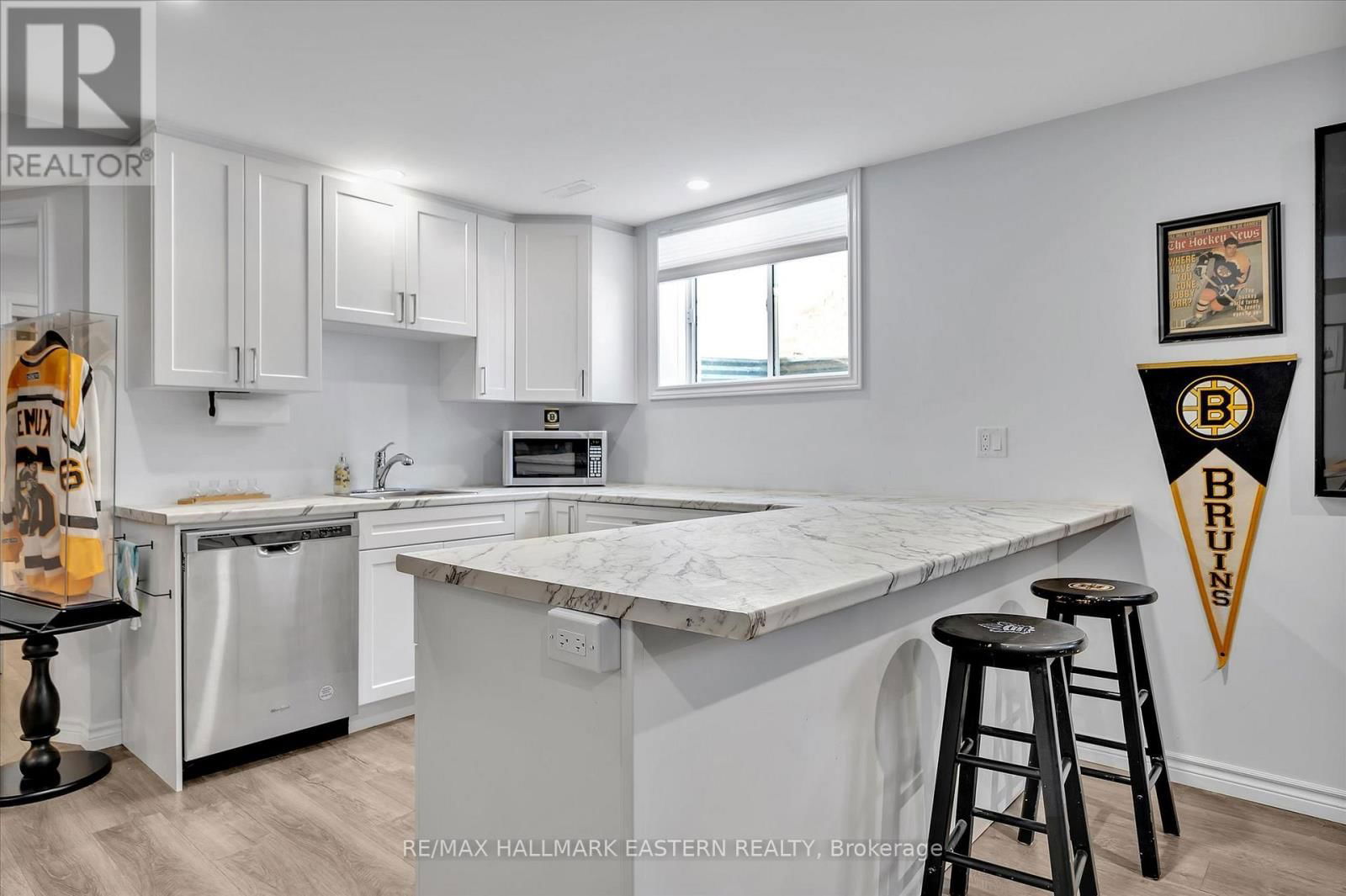 55 KEELER COURT Image 28