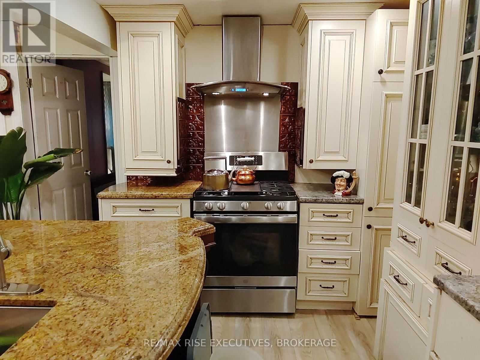 1365 FOURTH LAKE ROAD Image 39