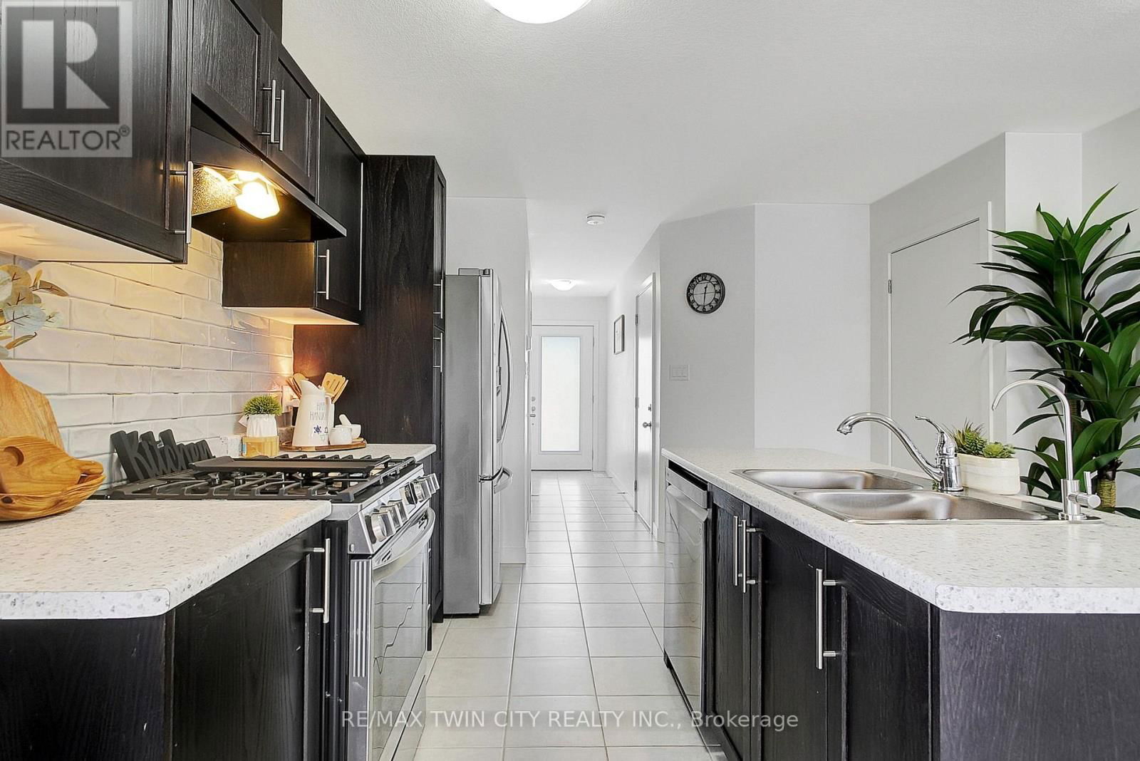 111 PONY DRIVE Image 11
