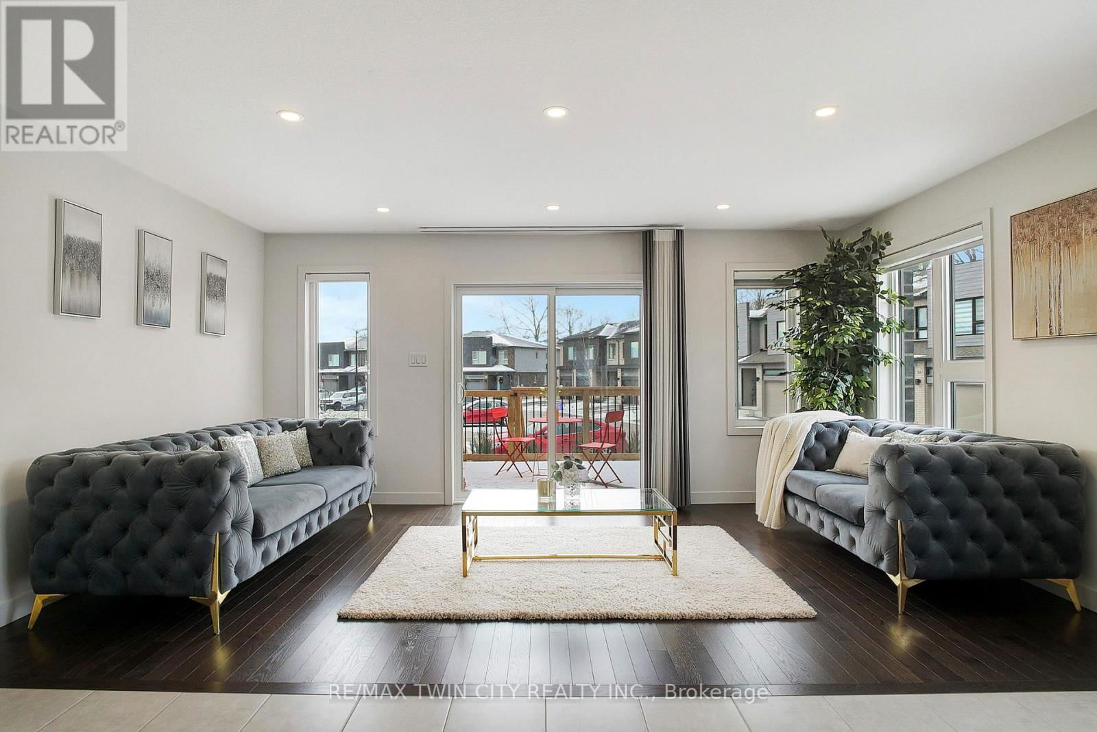 111 PONY DRIVE Image 14