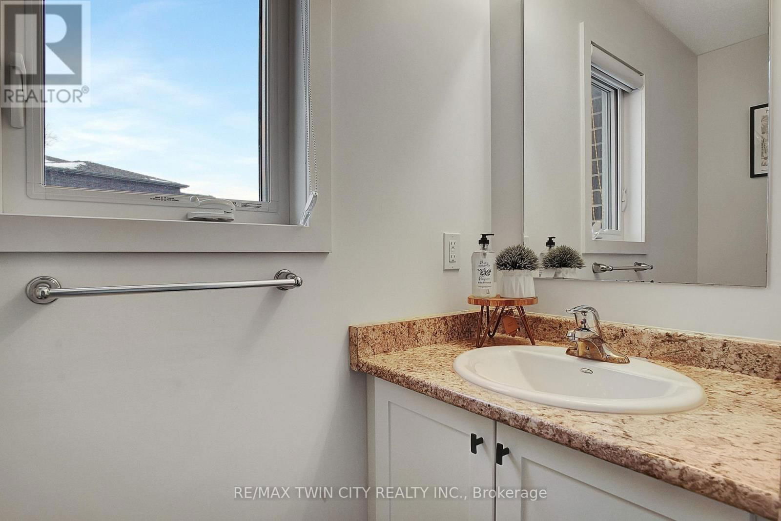 111 PONY DRIVE Image 19
