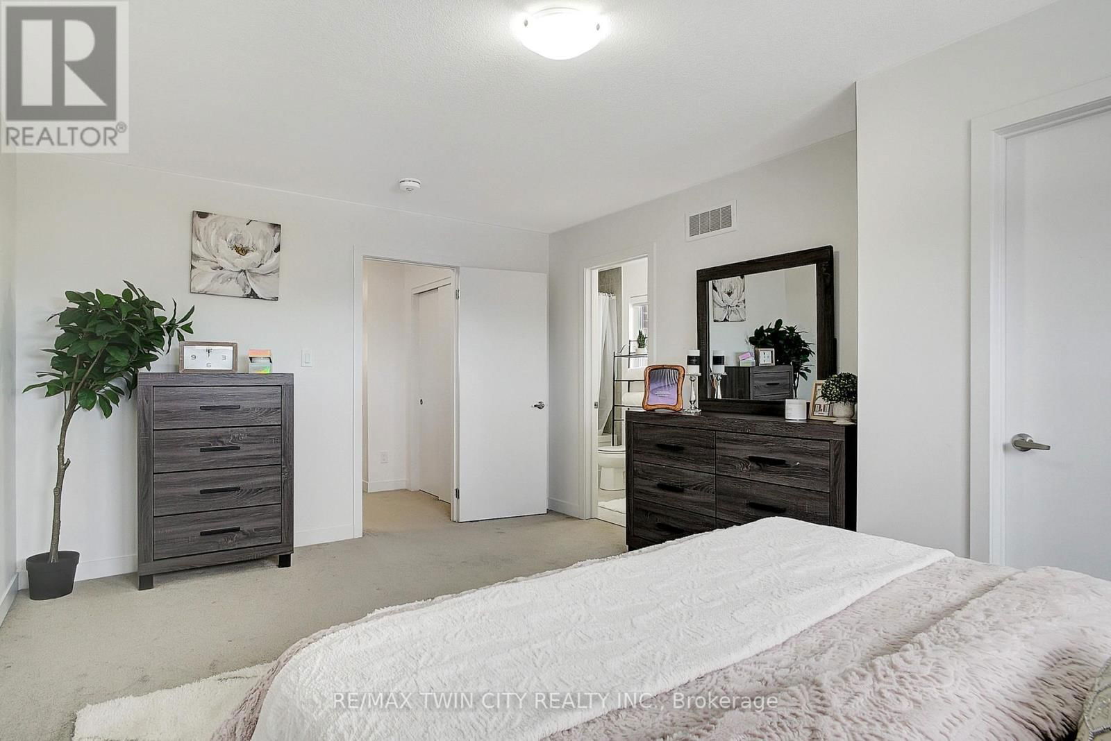 111 PONY DRIVE Image 22
