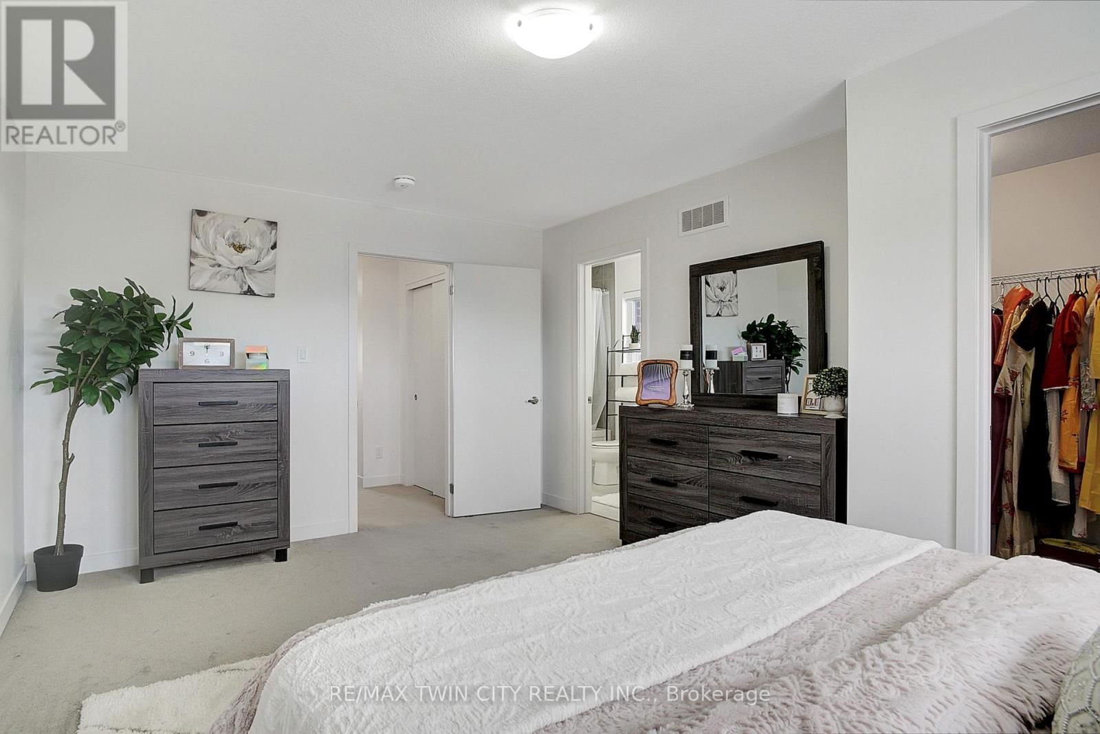 111 PONY DRIVE Image 23