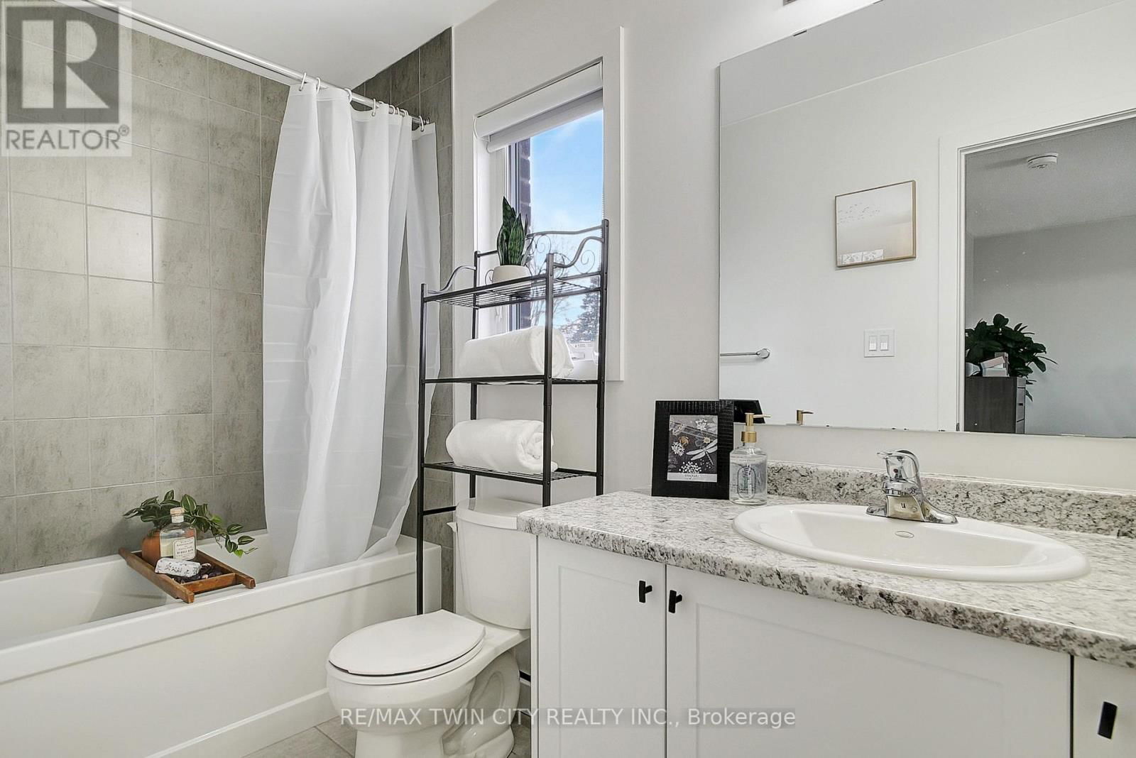111 PONY DRIVE Image 24