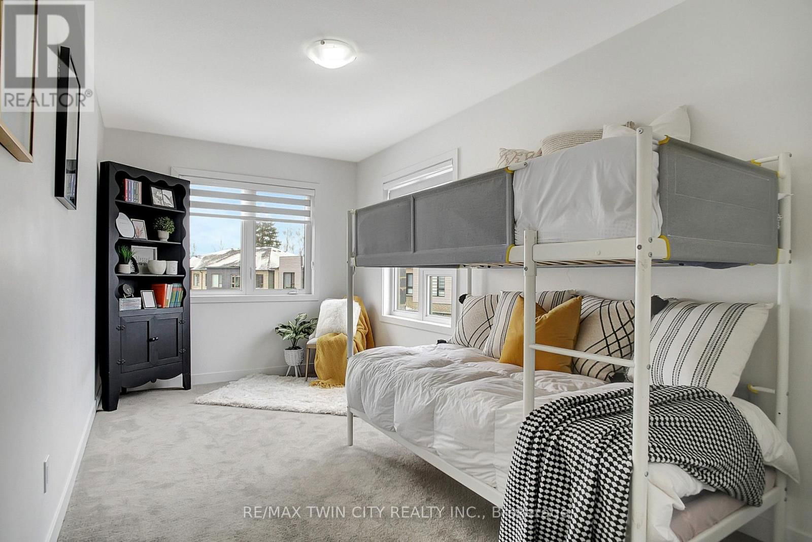 111 PONY DRIVE Image 25