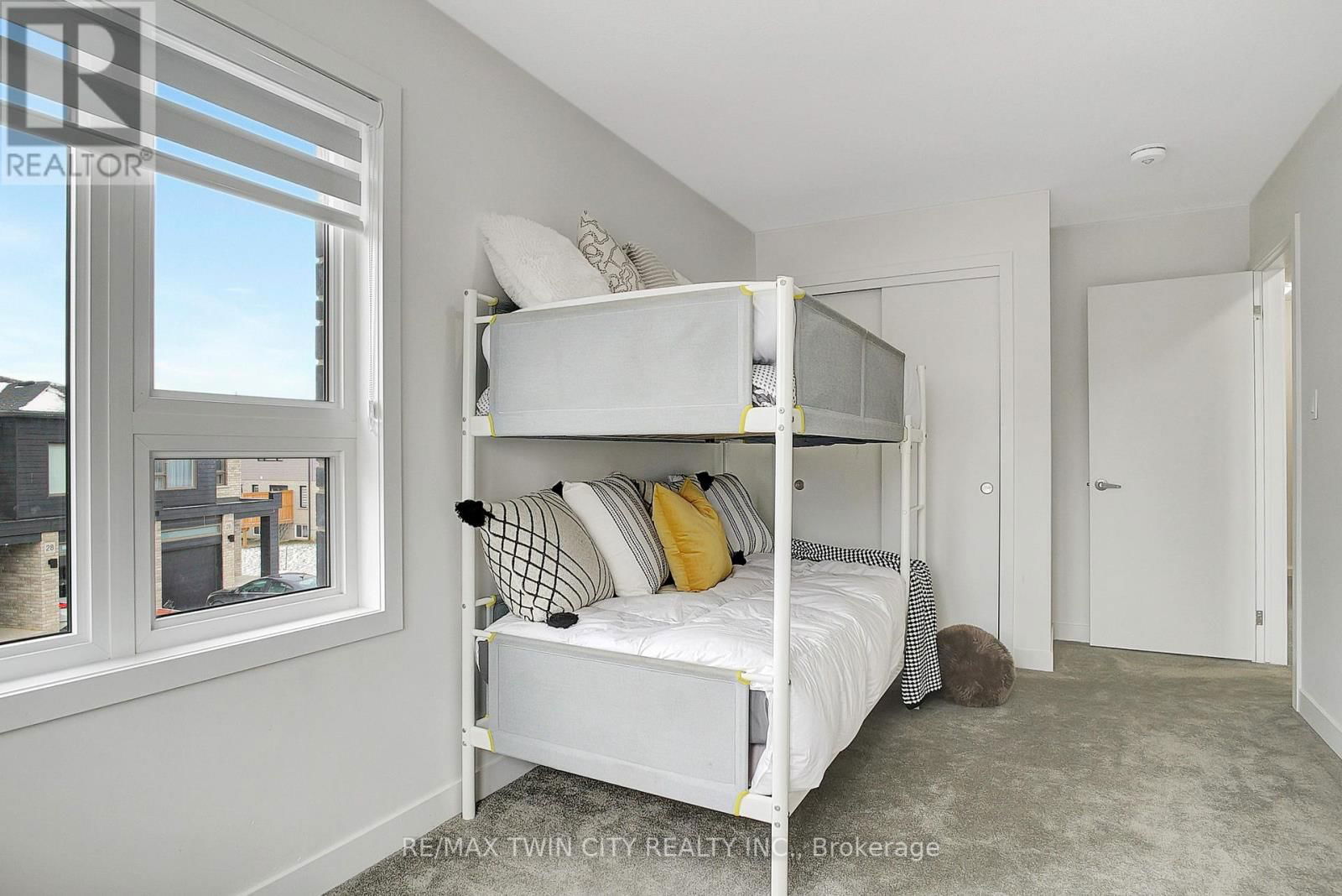 111 PONY DRIVE Image 26