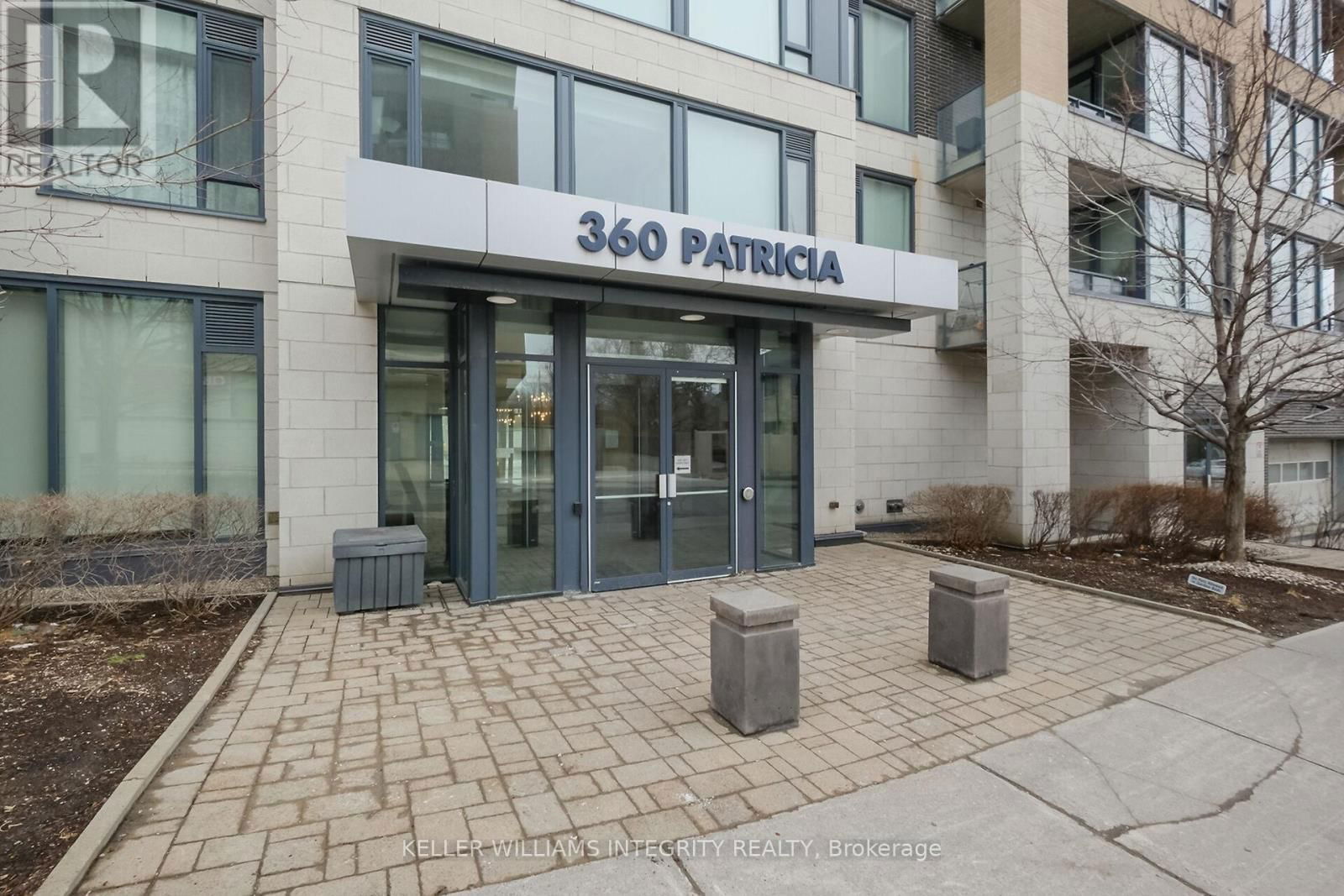 520 - 360 PATRICIA AVENUE WEST Image 3