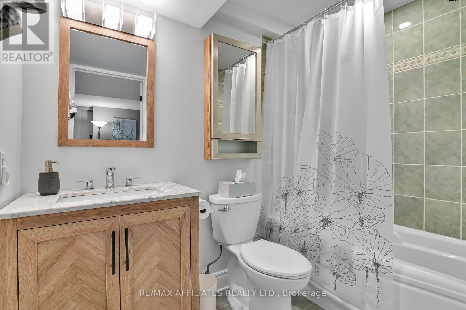 220 ALLGROVE WAY Image 20