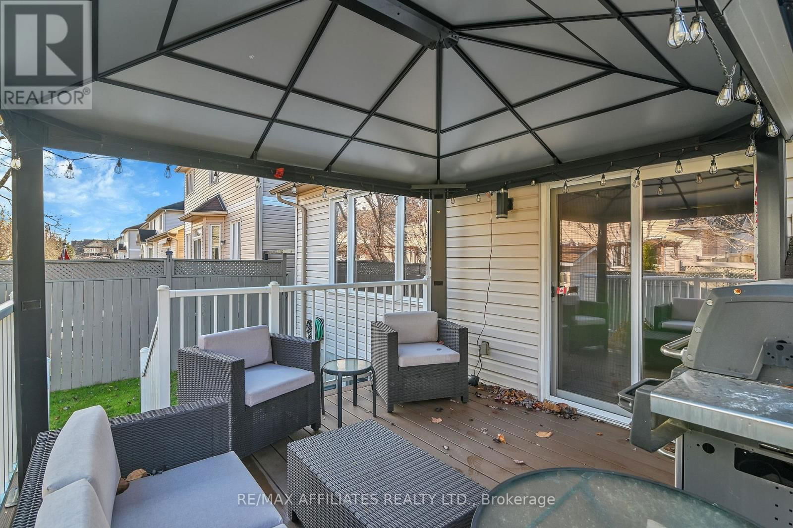 220 ALLGROVE WAY Image 24
