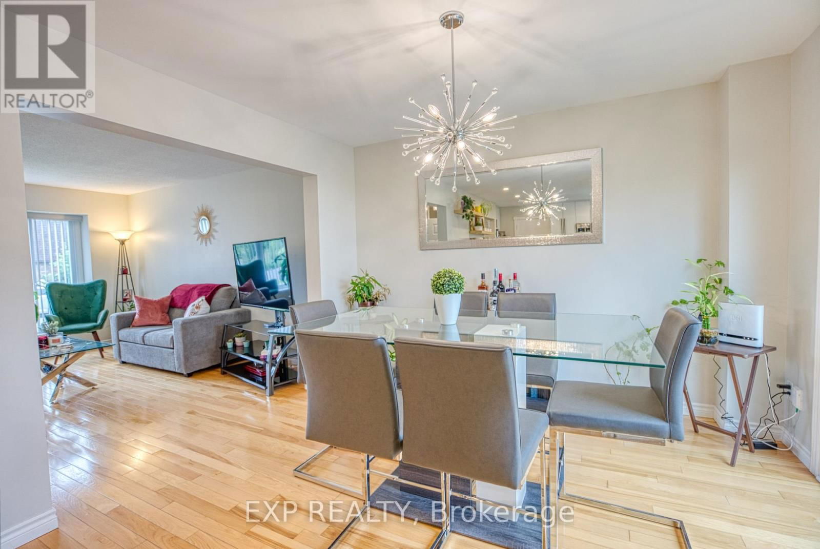 33 ELVASTON AVENUE Image 12